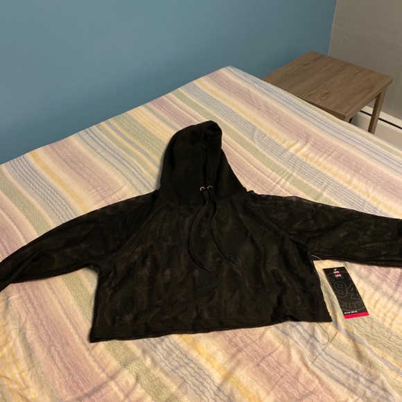 Black Mesh Sweatsuit Set - Picture 2 of 6